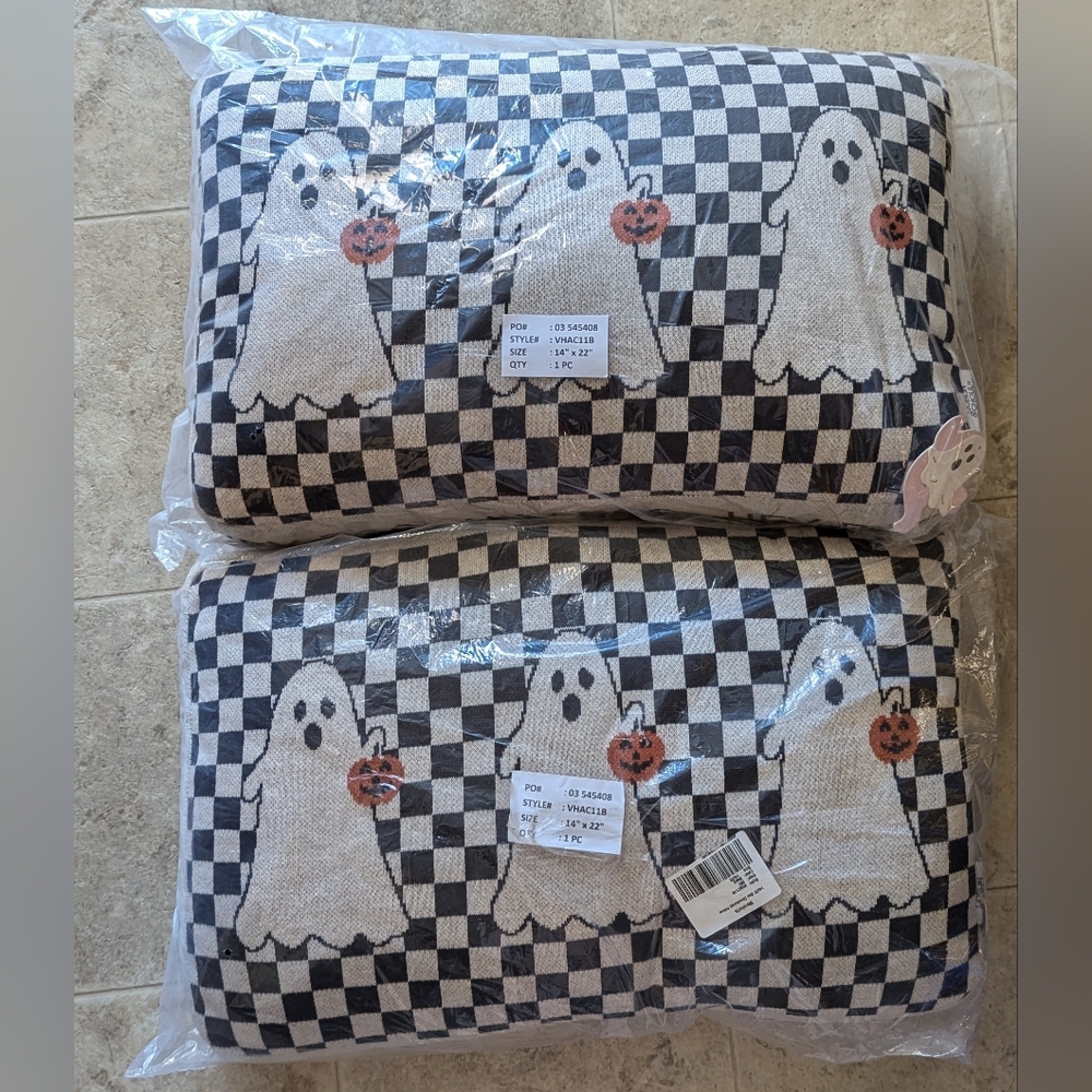 Boo Checkered Pillow Bundle